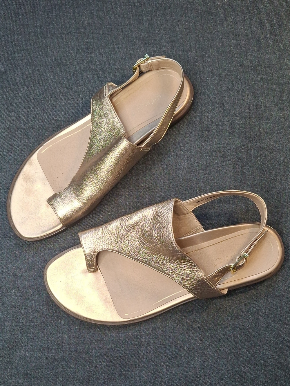 Vionic Ella Metallic Gold Leather Orthotic Slingback Toe Ring Sandals Size 9M